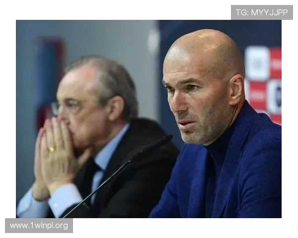 凯发娱乐手机app下载带你体验最流畅的游戏娱乐新体验,随时随地尽享精彩赛事和丰富奖励 凯发娱乐手机app下载带你体验最流畅的游戏娱乐新体验,随时随地尽享精彩赛事和丰富奖励